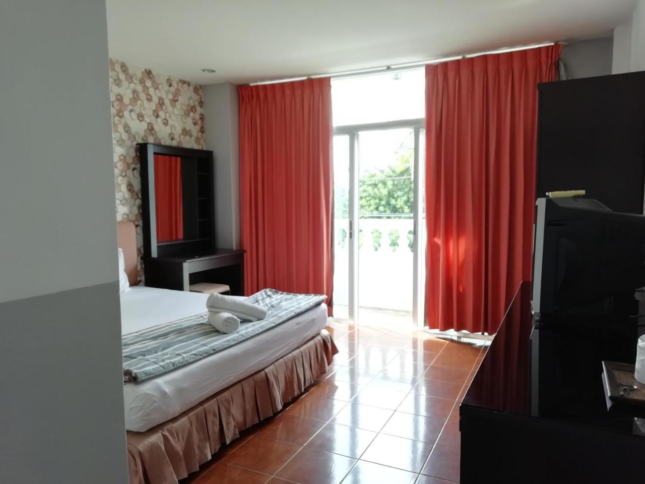 Fnb Hotel Central Pattaya Dış mekan fotoğraf